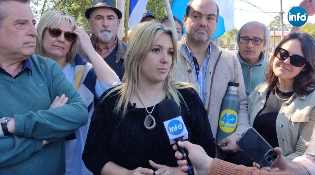 Valeria Ripoll recorrió la feria de Playa Pascual